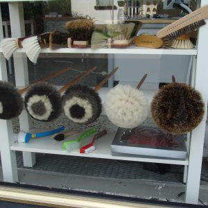 Haushaltsbürsten