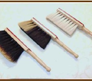 Stubenhandfeger mahagonirot-lackiert, Rosshaar