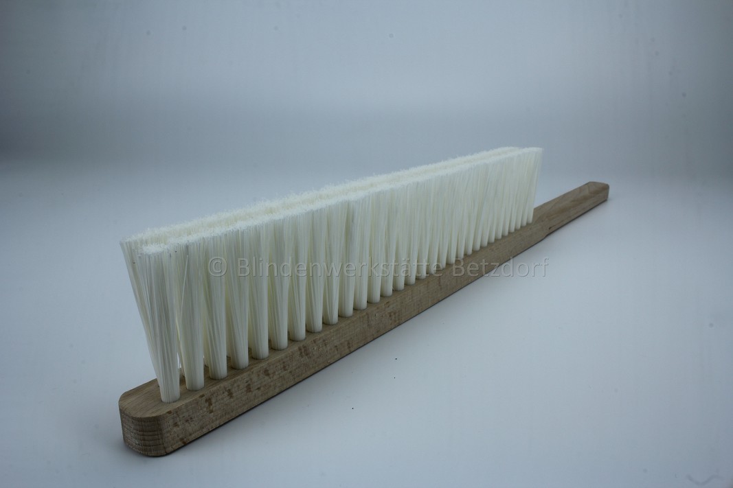 Schneehandfeger aus Kunstfaser in Weiß, Länge ca. 50 cm